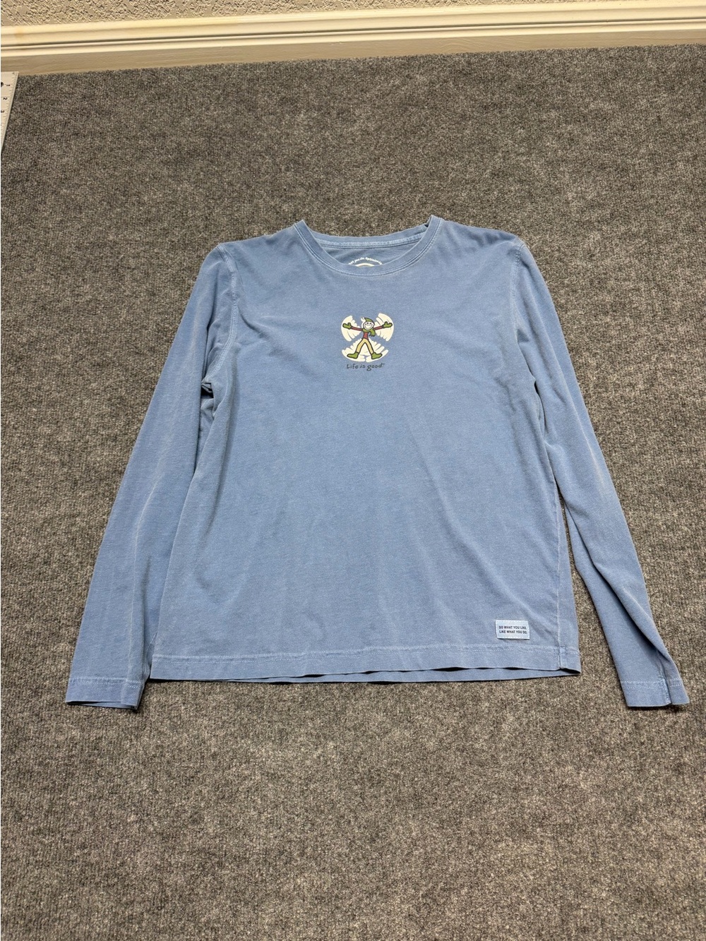 Life Is Good Women’s Light Blue Long-Sleeve Crewneck with Chest Graphic